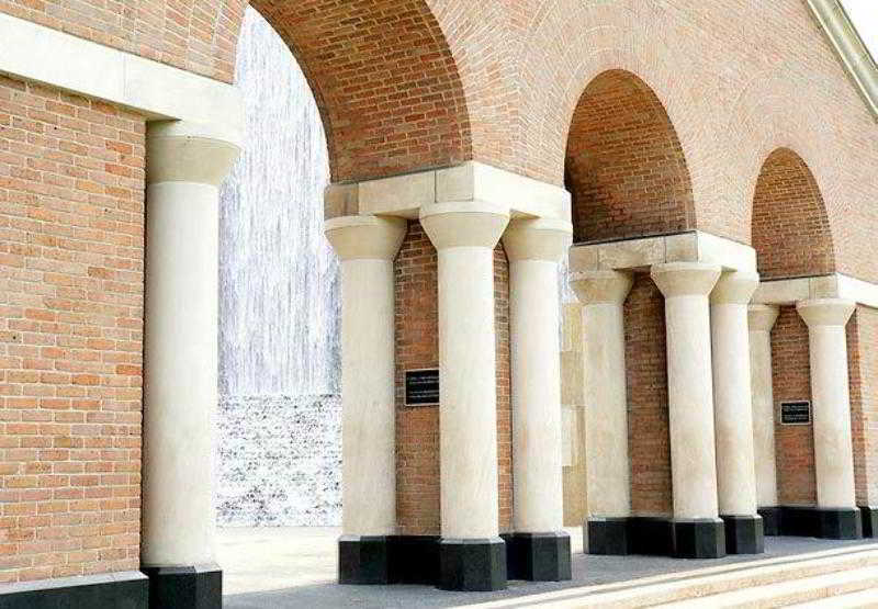فندق كورتيارد هيوستن بروكهولو المظهر الخارجي الصورة